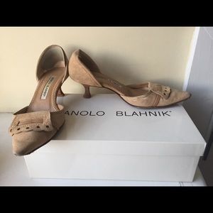 Manolo Pumps